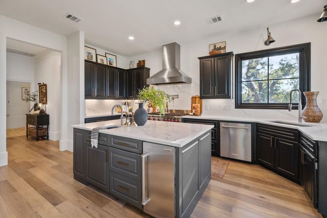 447 Winning Colors, Austin, TX 78737