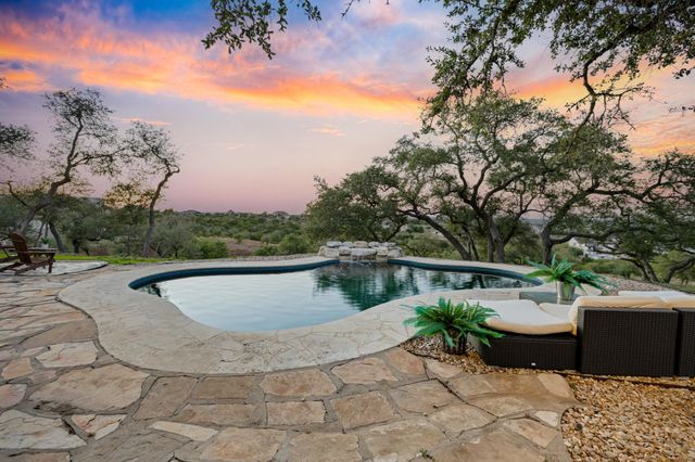 447 Winning Colors, Austin, TX 78737