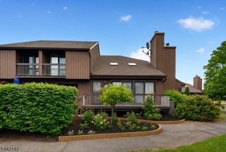 4143 Bloomingdale Dr, Hillsborough Twp., NJ 08844
