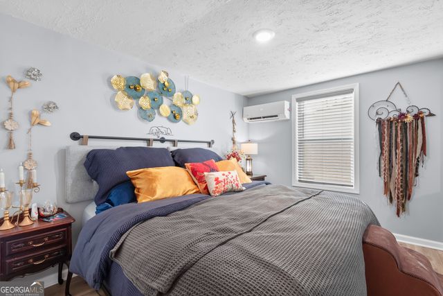 180 Southern Shores Road, Jackson, GA 30233