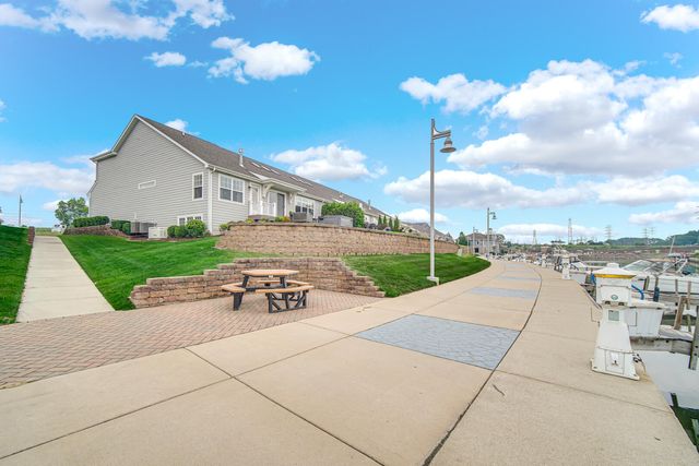 6135 S Dune Harbor Drive, Portage, IN 46368