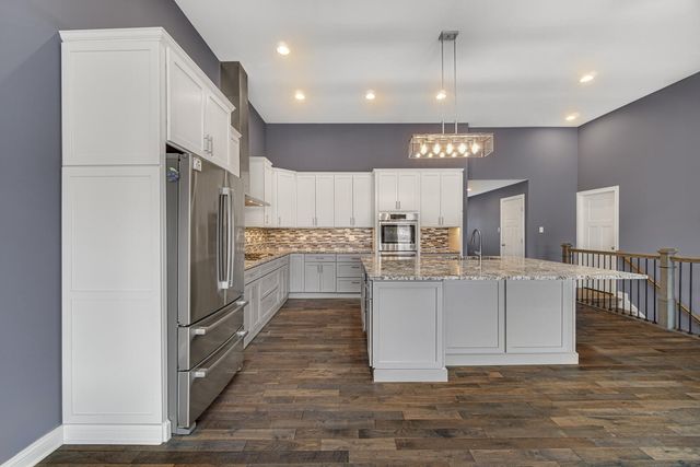 6135 S Dune Harbor Drive, Portage, IN 46368