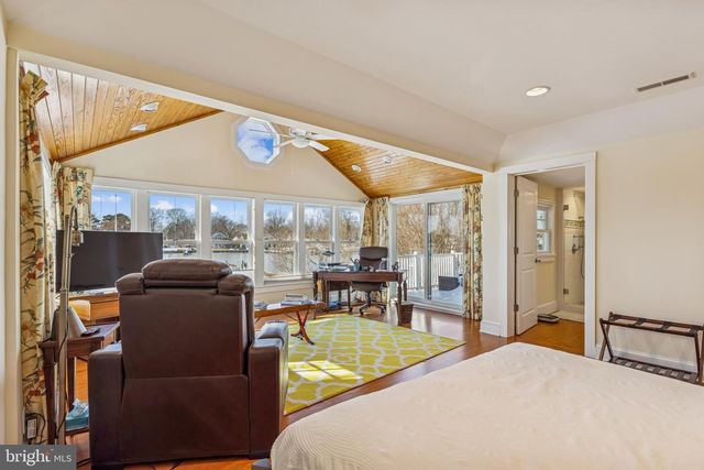 104 MYRTLE, Oxford, MD 21654