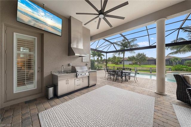 6522 Roma WAY, Naples, FL 34113