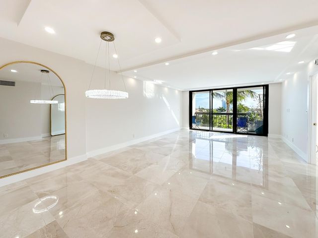 4800 Bayview Drive 503, Fort Lauderdale, FL 33308