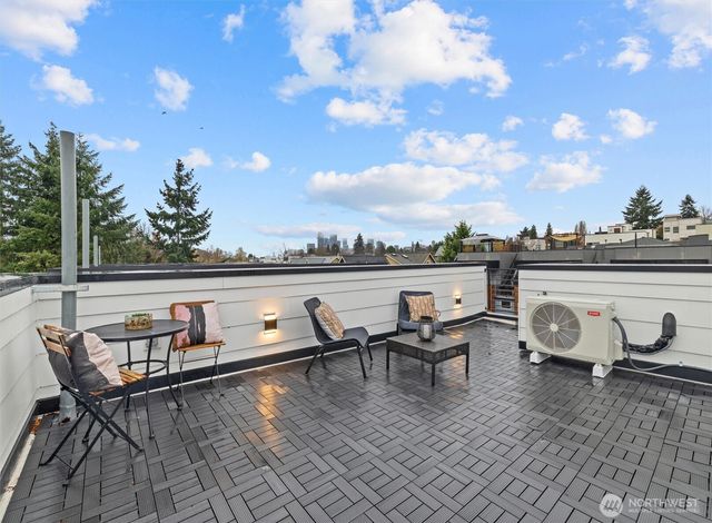 2313 S Judkins Street, Seattle, WA 98144