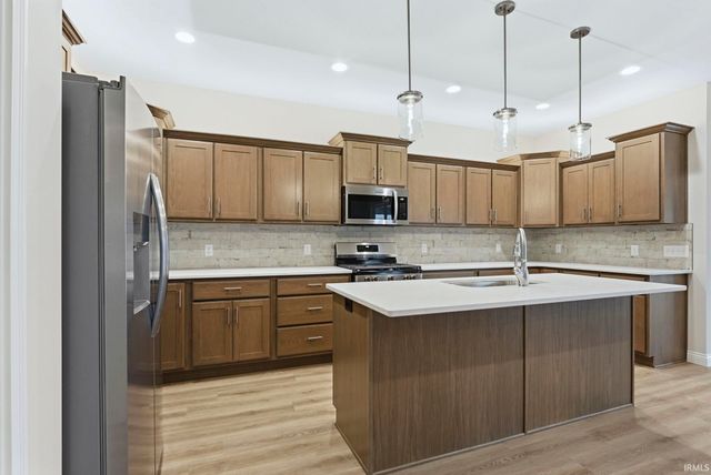 3173 E Rocky Way, Winona Lake, IN 46590