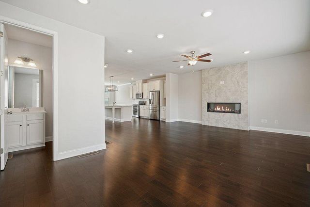 4240 Hickory Pine Alley, Doraville, GA 30360