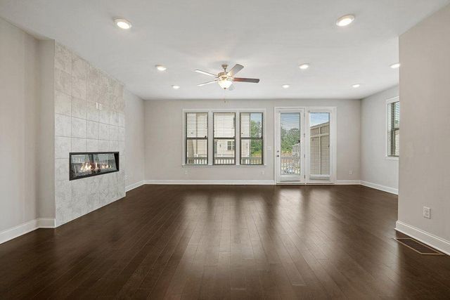 4240 Hickory Pine Alley, Doraville, GA 30360