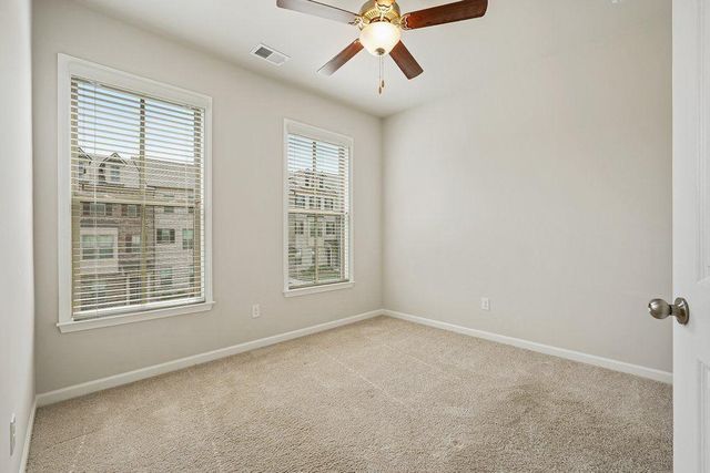 4240 Hickory Pine Alley, Doraville, GA 30360