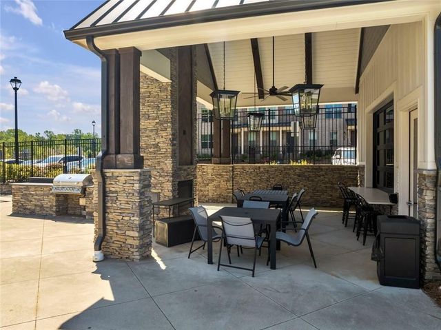 4240 Hickory Pine Alley, Doraville, GA 30360