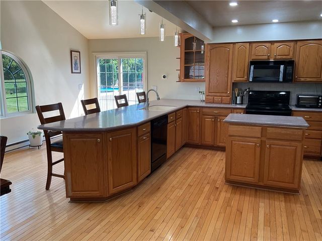 219 Murray Drive, Upper Macungie Twp, PA 18104