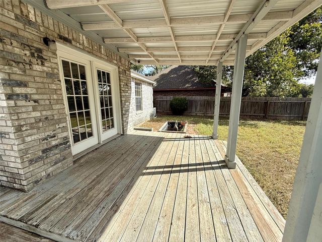 1201 Burkett CIR, Cameron, TX 76520