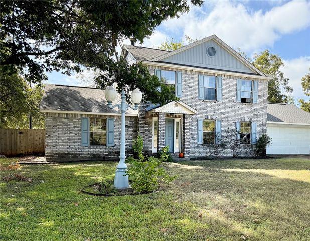 1201 Burkett CIR, Cameron, TX 76520