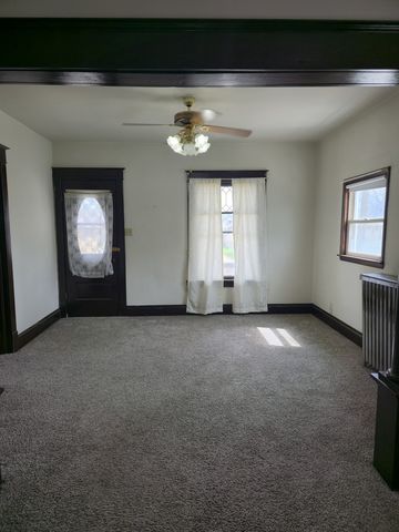 121 Davis Avenue 1, Rockdale, IL 60436