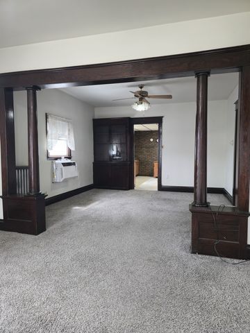 121 Davis Avenue 1, Rockdale, IL 60436