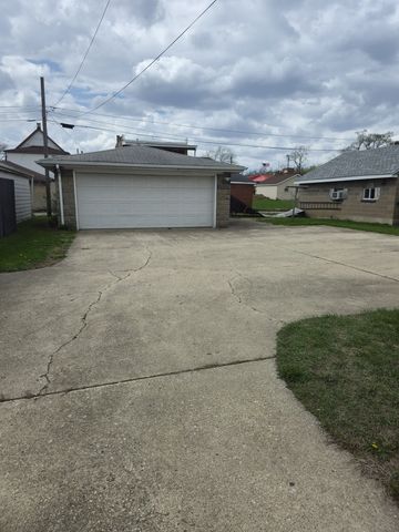 121 Davis Avenue 1, Rockdale, IL 60436