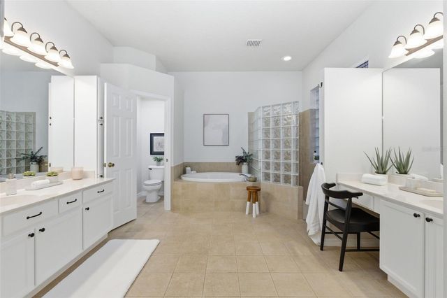 19321 WIND DANCER STREET, Lutz, FL 33558