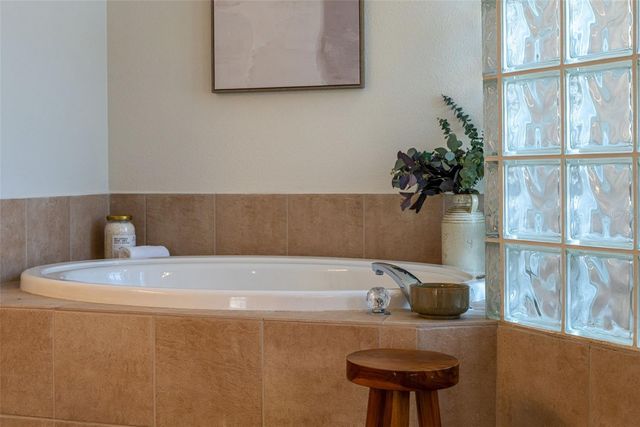 19321 WIND DANCER STREET, Lutz, FL 33558