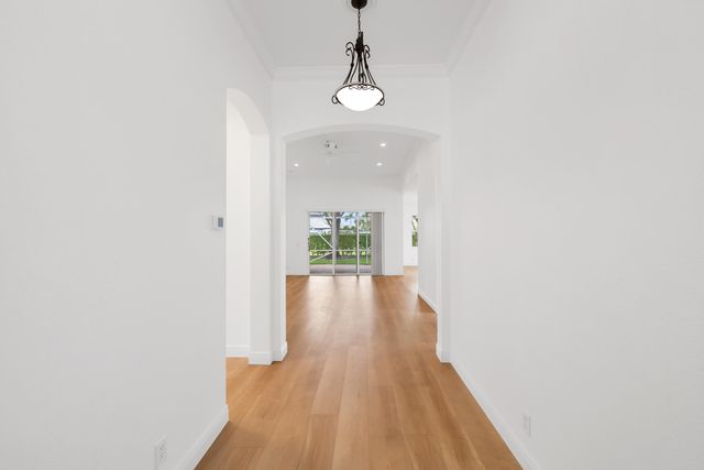 8245 Marsala Way, Boynton Beach, FL 33472