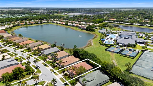 8245 Marsala Way, Boynton Beach, FL 33472