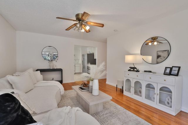 125 Sugar Maple Drive, San Jose, CA 95136