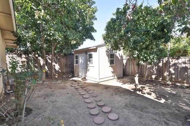 125 Sugar Maple Drive, San Jose, CA 95136