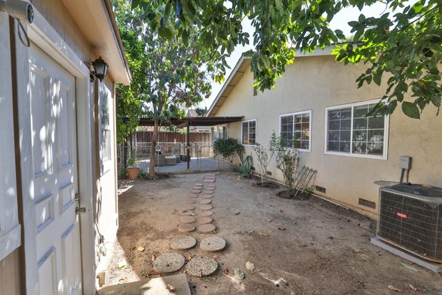 125 Sugar Maple Drive, San Jose, CA 95136