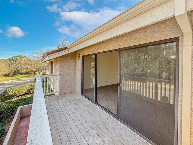 230 Via Del Caballo, Oak Park, CA 91377