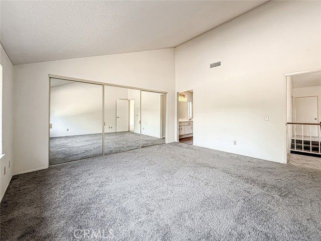 230 Via Del Caballo, Oak Park, CA 91377