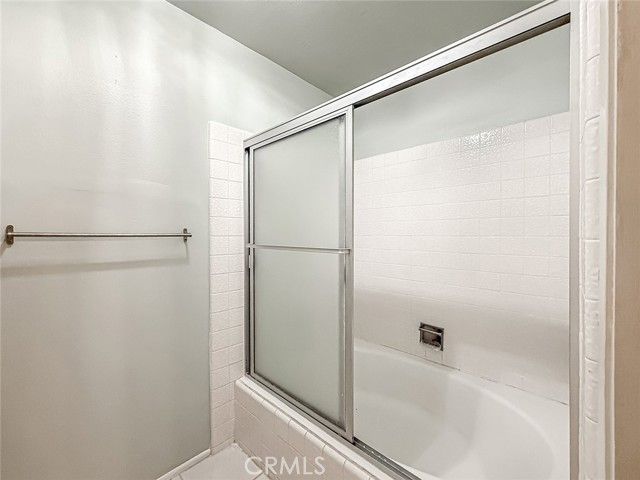 230 Via Del Caballo, Oak Park, CA 91377