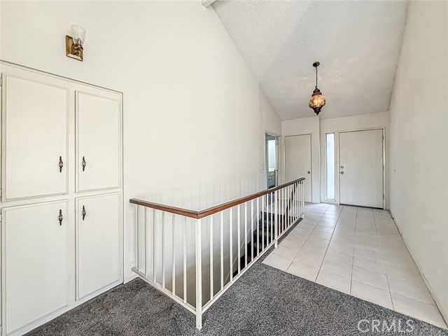 230 Via Del Caballo, Oak Park, CA 91377