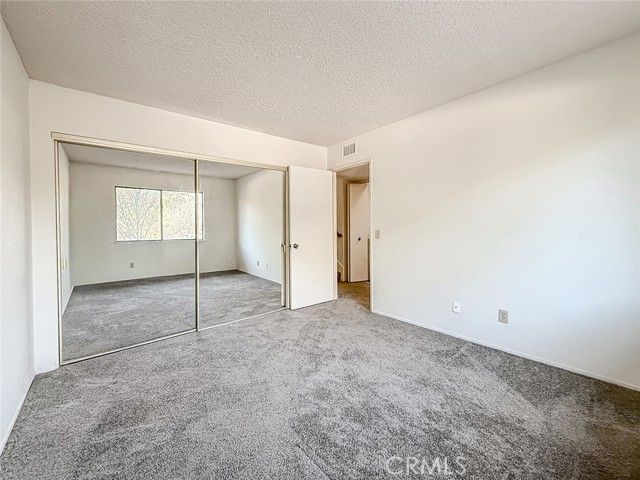 230 Via Del Caballo, Oak Park, CA 91377