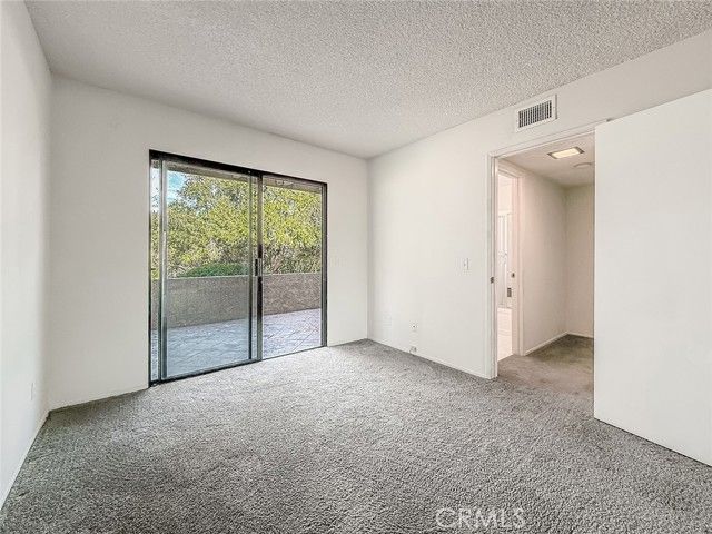 230 Via Del Caballo, Oak Park, CA 91377