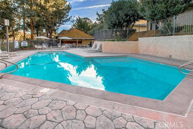 230 Via Del Caballo, Oak Park, CA 91377