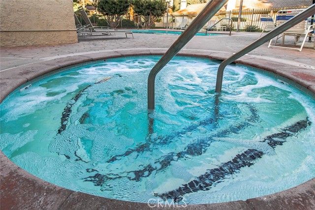 230 Via Del Caballo, Oak Park, CA 91377