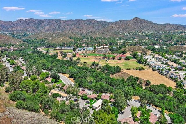 230 Via Del Caballo, Oak Park, CA 91377