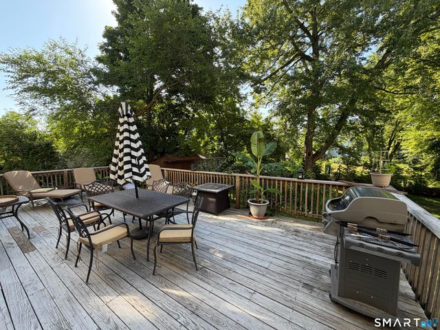 25 Bauer Pl Extension, Westport, CT 06880