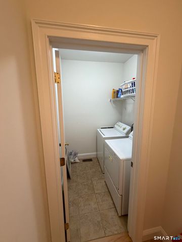 25 Bauer Pl Extension, Westport, CT 06880
