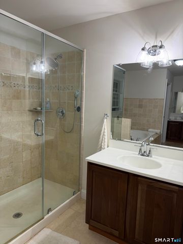 25 Bauer Pl Extension, Westport, CT 06880