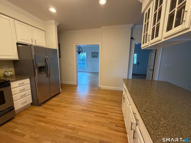 25 Bauer Pl Extension, Westport, CT 06880