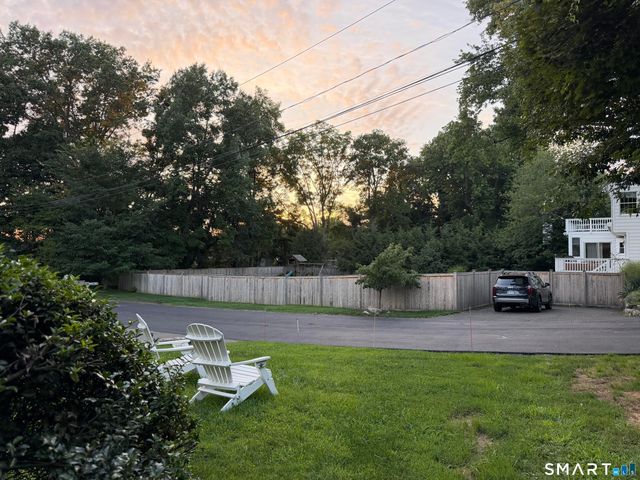 25 Bauer Pl Extension, Westport, CT 06880