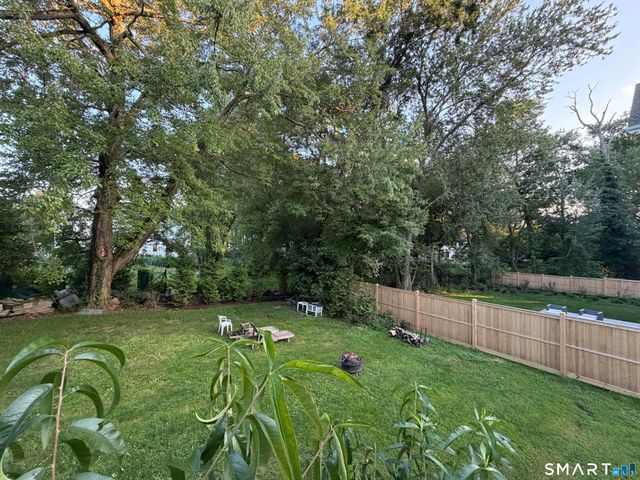 25 Bauer Pl Extension, Westport, CT 06880