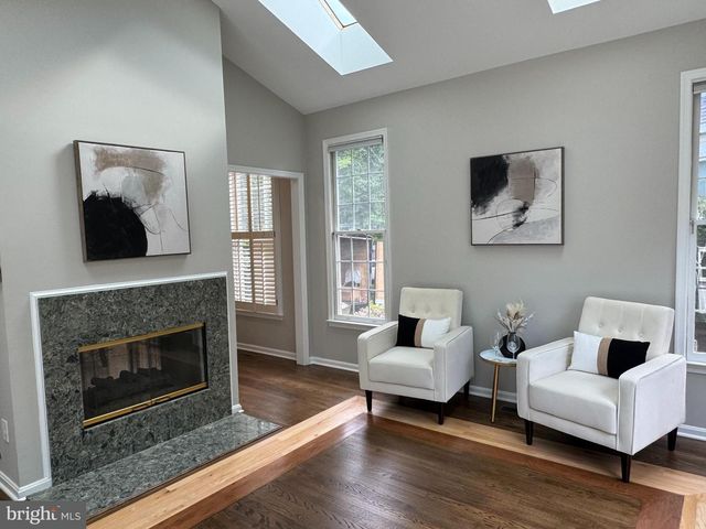 11400 NIGHT STAR WAY, Reston, VA 20194