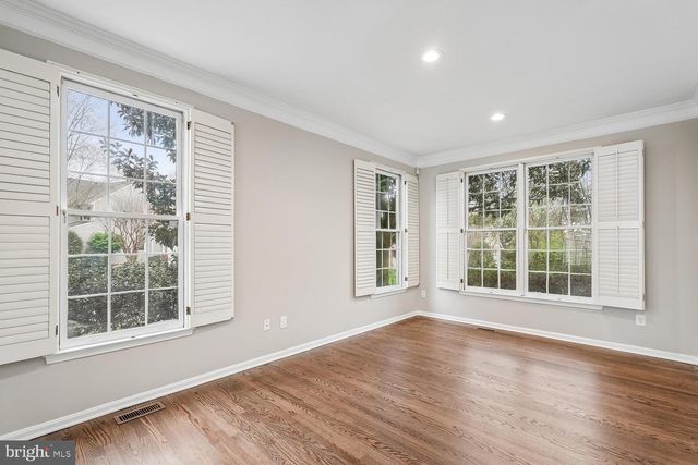 11400 NIGHT STAR WAY, Reston, VA 20194