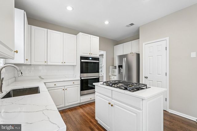 11400 NIGHT STAR WAY, Reston, VA 20194