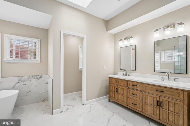 11400 NIGHT STAR WAY, Reston, VA 20194