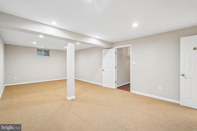 11400 NIGHT STAR WAY, Reston, VA 20194
