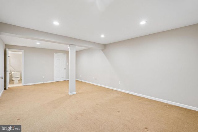 11400 NIGHT STAR WAY, Reston, VA 20194