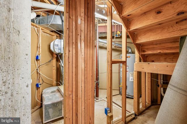 11400 NIGHT STAR WAY, Reston, VA 20194